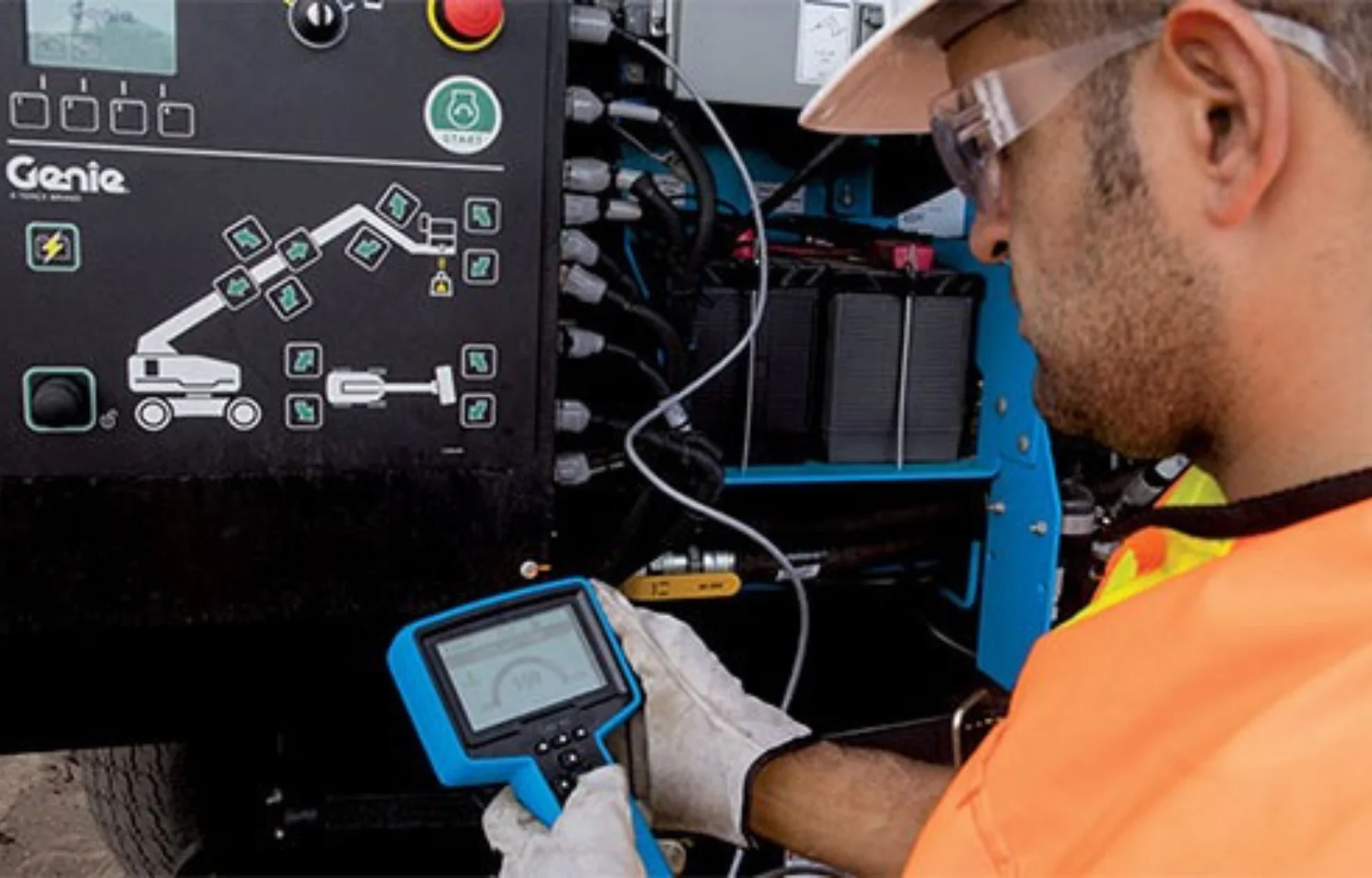 Servicio técnico a equipos de elevación y montacargas