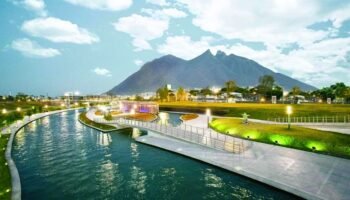 Parque Santa Lucía Monterrey: Guía Completa 2025